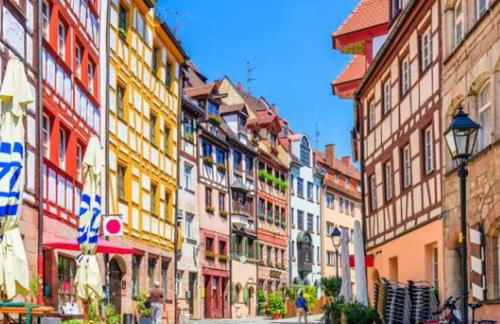 City apartment with private parking - Foto 9