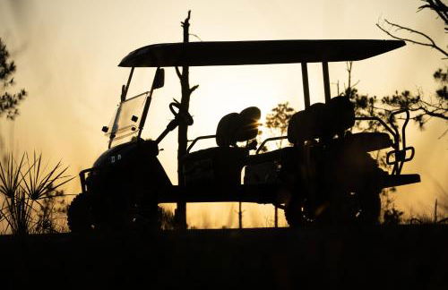 Min2Beach, 6SeatGolfCart, OceanViewPools, BeachEquip, Lg Patio&Firepit - Foto 44