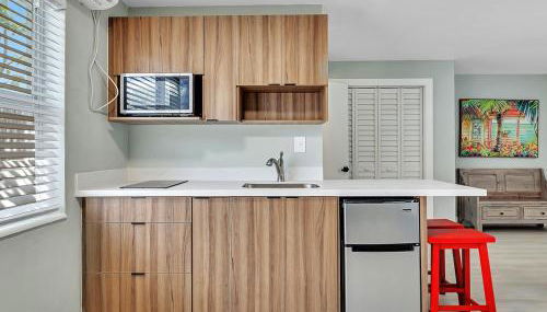 Beachside 1BR in Hollywood | Parking + WiFi - Foto 4