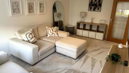 Luxury 4BR Detached Exec Home - Foto 3