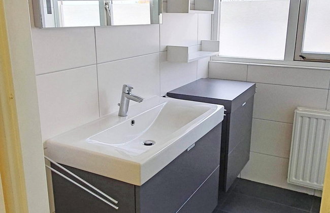 Appealing Bungalow With Garden - Photo 62