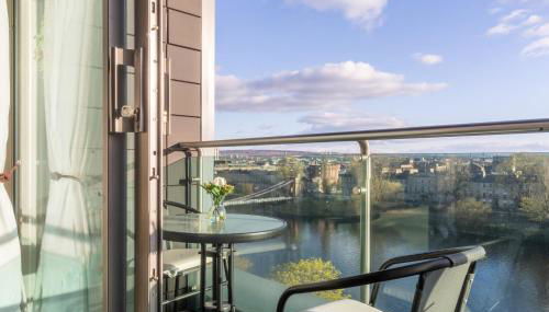 Luxury Riverview City Centre Apartment - Foto 3