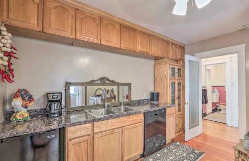 Historic Reno Home on Riverwalk 1 Mi to Midtown - Foto 2