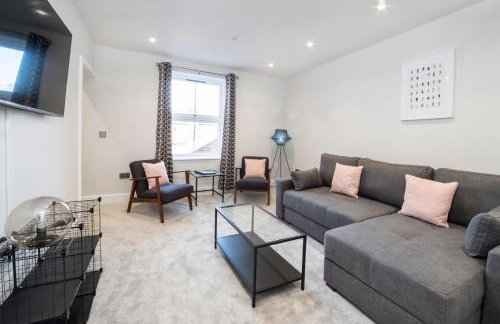 The Old Hotel - Photo 30