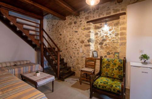 Hercules Traditional Houses - Photo 13