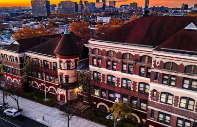 3 bdrm stay! Trippy King Suite by Dwtwn Nwk - Foto 32