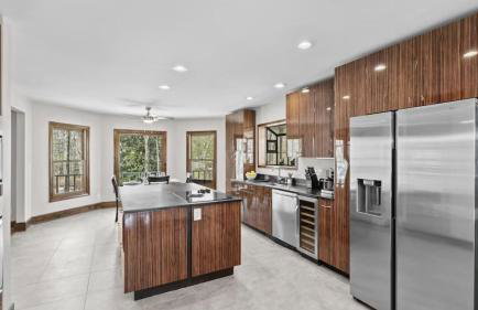 Porch Paradise by Avantstay New Pool, Firepit - Foto 32