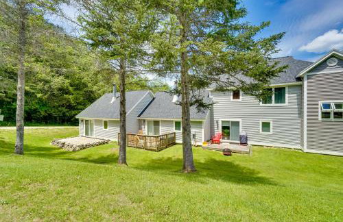 Ski-In/Ski-Out Magic Mountain Condo w/ Deck! - Foto 31