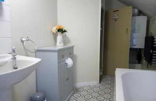 Ty Hen - Quirky Grade II Listed Cottage - Foto 21