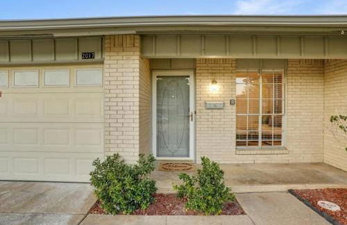 4BR 2B Home with Pool Hot Tub Fire Pit - Foto 14