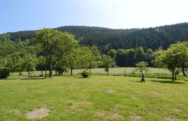 Well Kept Gite, Short Distance From the River and Forest - Foto 21