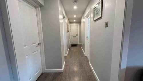 Modern 2 Bed Apartment - Foto 3