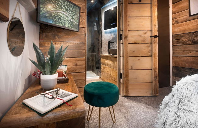 Windermere Central Hotel - Room 4 - Photo 25