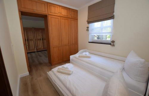 Landhaus Hideaway mit Aussenpool, Sauna und Kamin - Foto 37