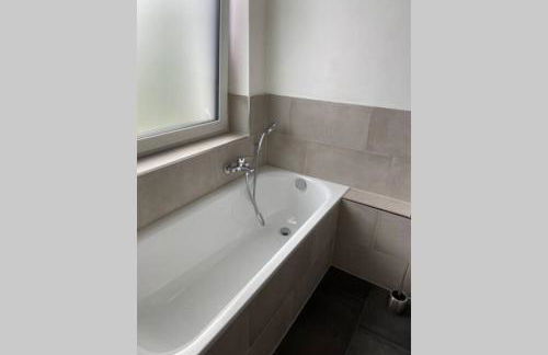 Wunderschöne sanierte Wohnung vor den Toren Kölns - Foto 26