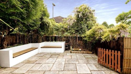 2 Bedroom Flat with Garden - Foto 4, Garden, Garden view