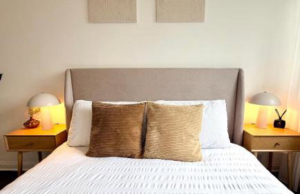 Newly refurbished 2 BR Apartment in South London - Photo 35