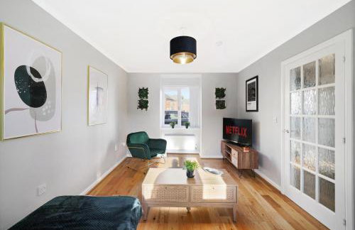 Ideal 3 bed House in Wolverhampton - Parking - Foto 13