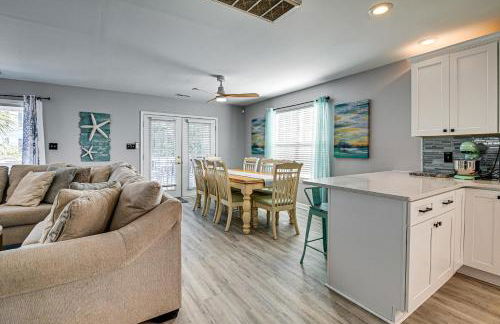 Walk to Ocean Surfside Beach Gem with Private Pool - Foto 7
