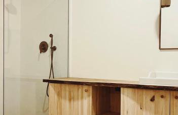 Stodoła pod lasem - Foto 27