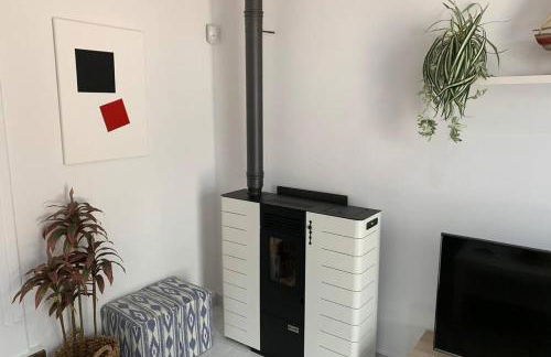 Casa antigua reformada junto al mar - Foto 12