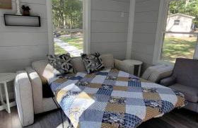 Charming Cabin in the Woods - Peaceful Glamping Spot near Owensville, Missouri - Foto 6