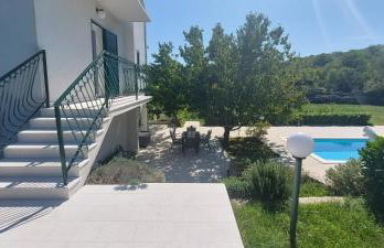 Villa Bacio with heated pool, starlink internet - Foto 10