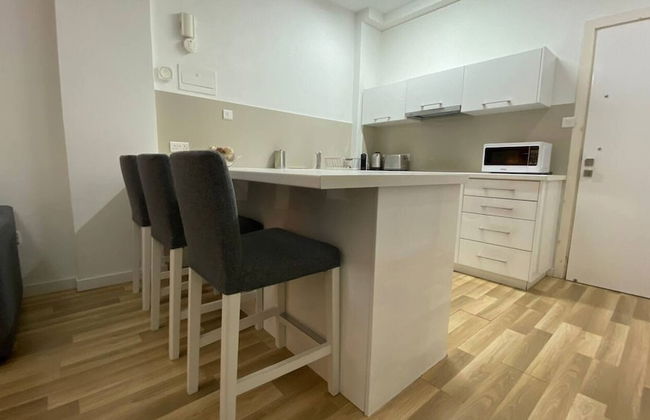 SeaBreeze City Center Flats by TrulyCyprus - Foto 29