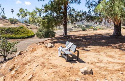 Scenic Deck w Sunset Views Near Temecula Wineries Estrada Ranch by AvantStay - Foto 38