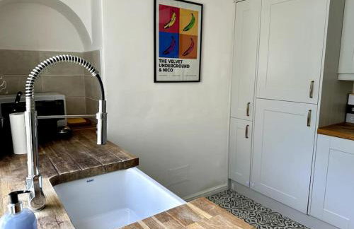 2 Bedroom City Centre House - Pet Friendly - Free Parking - Foto 30