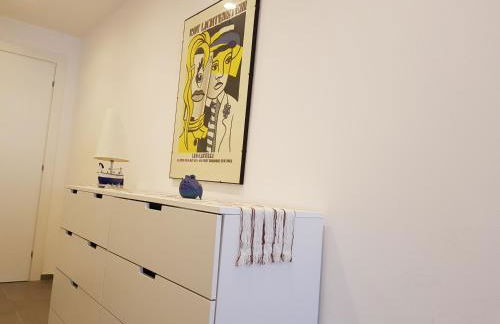 Sitting on the beach - Foto 25