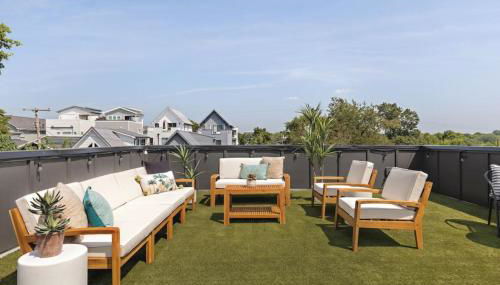 Huge Rooftop Patio at this Stunning Spacious House - Foto 4