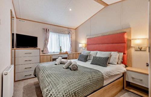 Vivian Lodge 2 Bedroom New Forest Holiday Home Hoburne Bashley - Foto 24