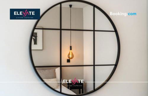 Last-Minute Specials l Limited-Time Deal l Sleeps Up To 6 Guest l Free Parking, Families, Business Stay l By Elevate Living Estates Short Lets & Serviced Accommodation Northampton - Photo 19