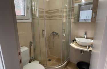 Arian Apartments - Photo 10