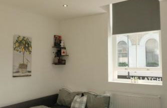 Amanah Properties - Stylish Retreat for Friends & Families Zone 1 Sleeps 5 - Foto 10