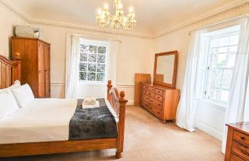 Russel House - 4 Bedroom - The Royal Mile - Photo 31