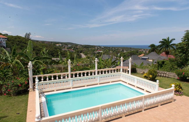 Villa Roma - Photo 1