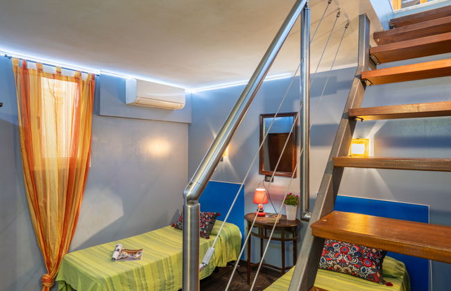 3 bedroom Apartment in Cipressa with swimming pool and garden - Photo 11