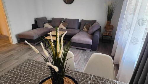 Grand F3 lumineux 55 m proche centre, plages, balcon, clim - Foto 2