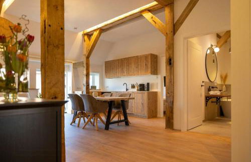 Relax In A Thatched Barn With A Sauna - Photo 4