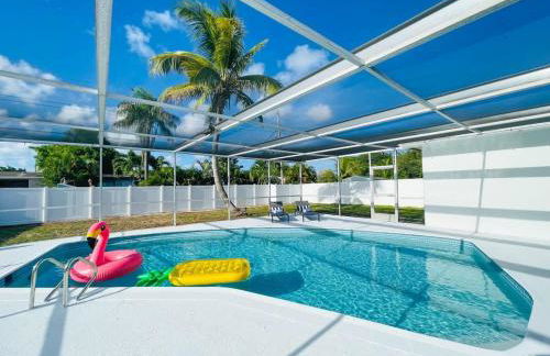 SUN VILLA Heated Pool Near Hard Rock & Beach - Foto 1