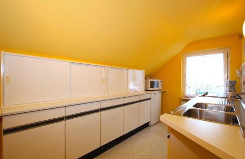 Private Apartment - Photo 8