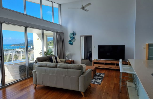 Azure Sea Whitsunday Resort - Photo 52