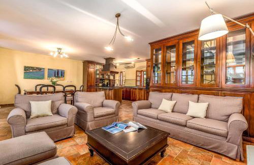 Il Palazzo - Photo 4