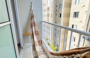 Aconchego proximo Praia e Aeroporto com ar by Apê - Foto 29