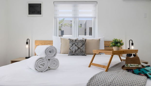 2BR Countryside Home w Sea Views Private Pool - Foto 5, Habitación