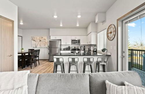 Very New 2 Bed 2 Bath Near DT and Perry District - Foto 11