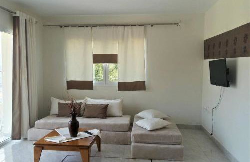 Sea and mountains view apartment - Photo 12