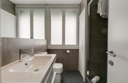 Rambla Catalunya Sky - Photo 15